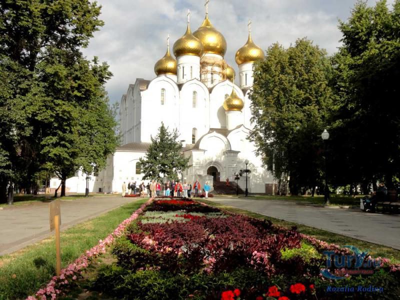 Скульптурная Композиция Троица в Ярославле