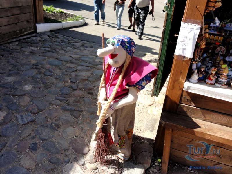 Сувенирные Лавки на Калашной улице Плеса