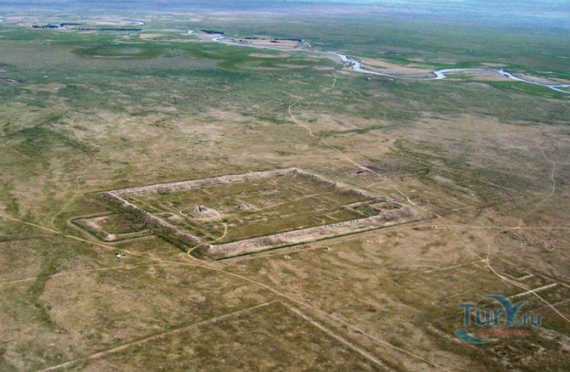 Развалины Города Хара-Балгас (Орду-Балык)