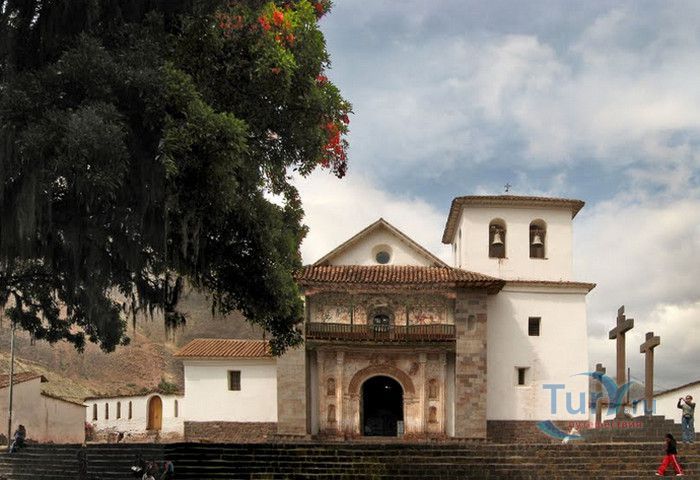 Церковь Сан Педро Андагуаилильяс