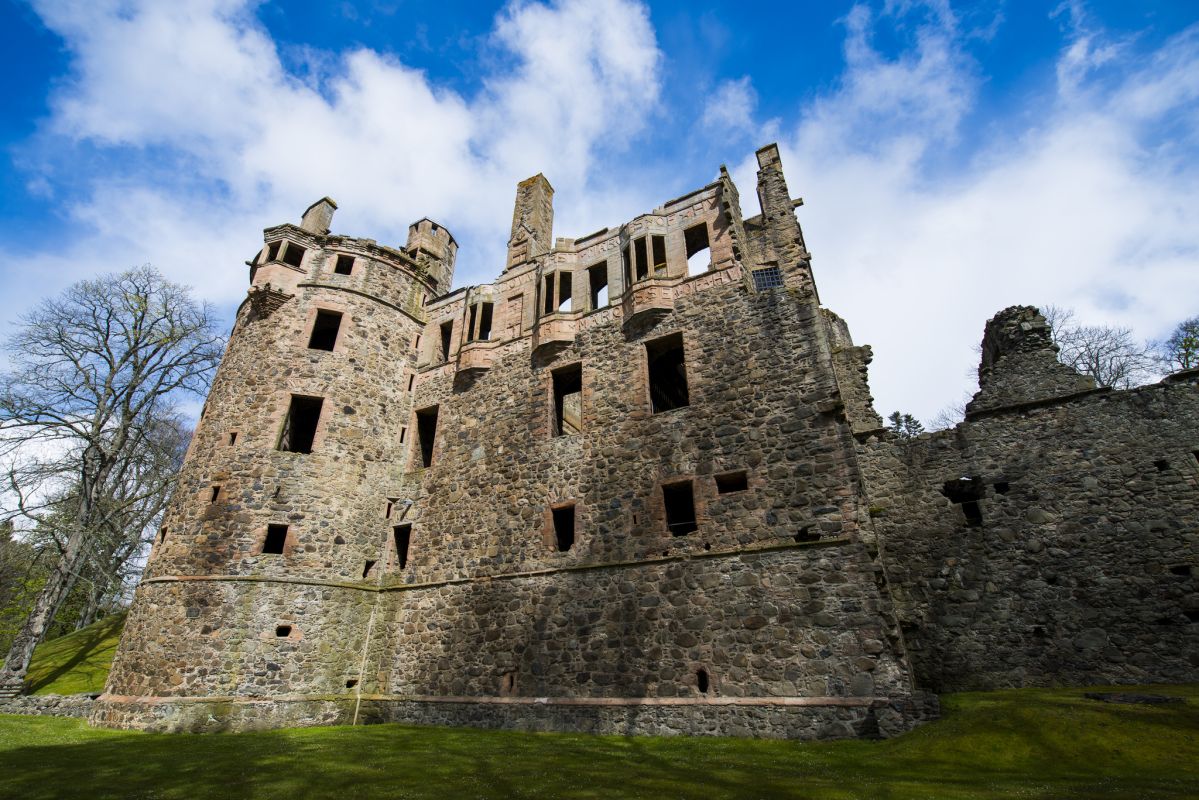 Замок Хантли