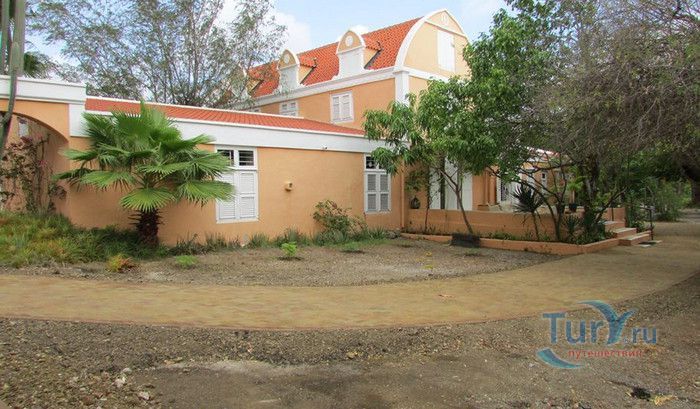 Центр искусства Лэндхаус Блумхоф