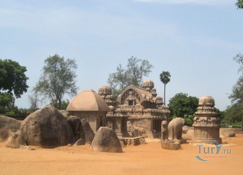 Монолитные Храмы Панча Ратха (Пять Колесниц)