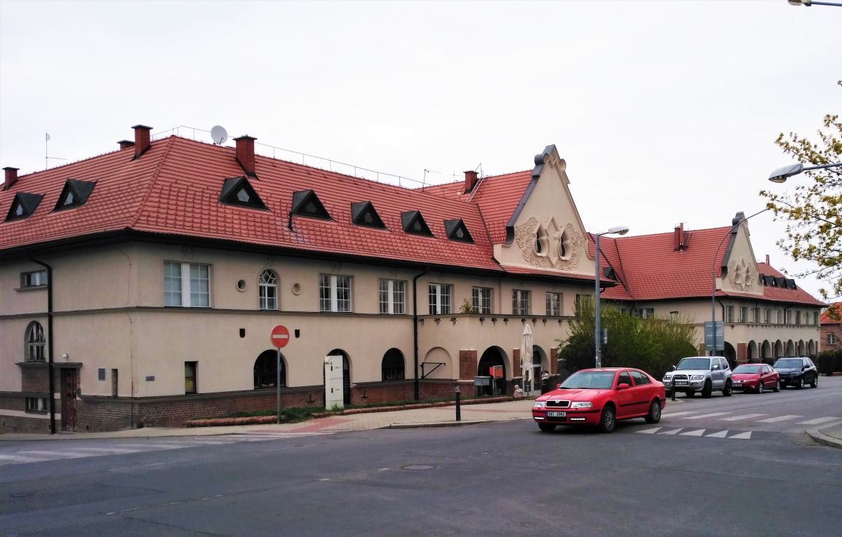 Стршешовице и Дейвице: От романтических вилл – к социалистическим небоскрёбам