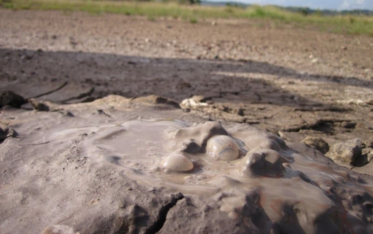 Грязевой вулкан Каскадоукс Трэйс