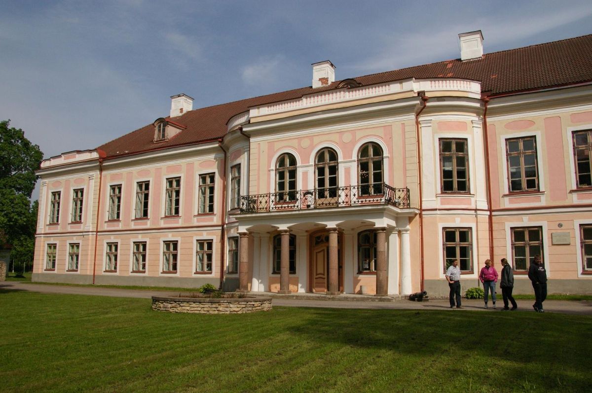 Мыза Роосна-Аллику