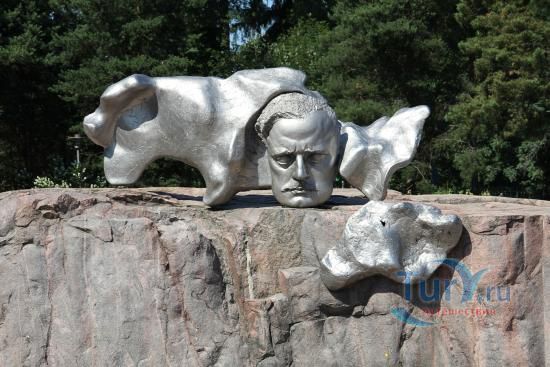 Памятник Яну Сибелиусу