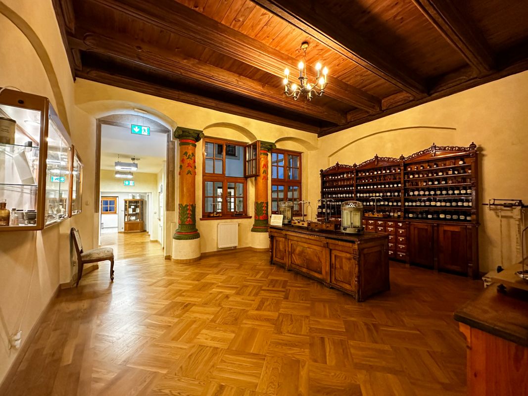 Аптекарский музей во Вроцлаве