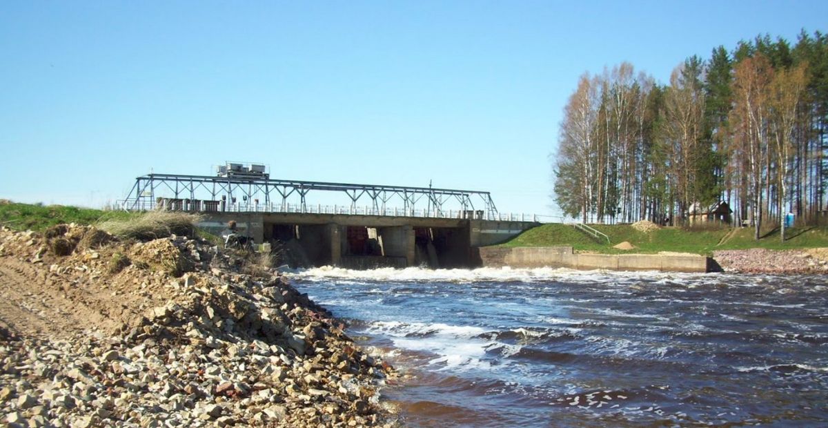 Верхневолжский бейшлот - плотина в верховьях реки Волга