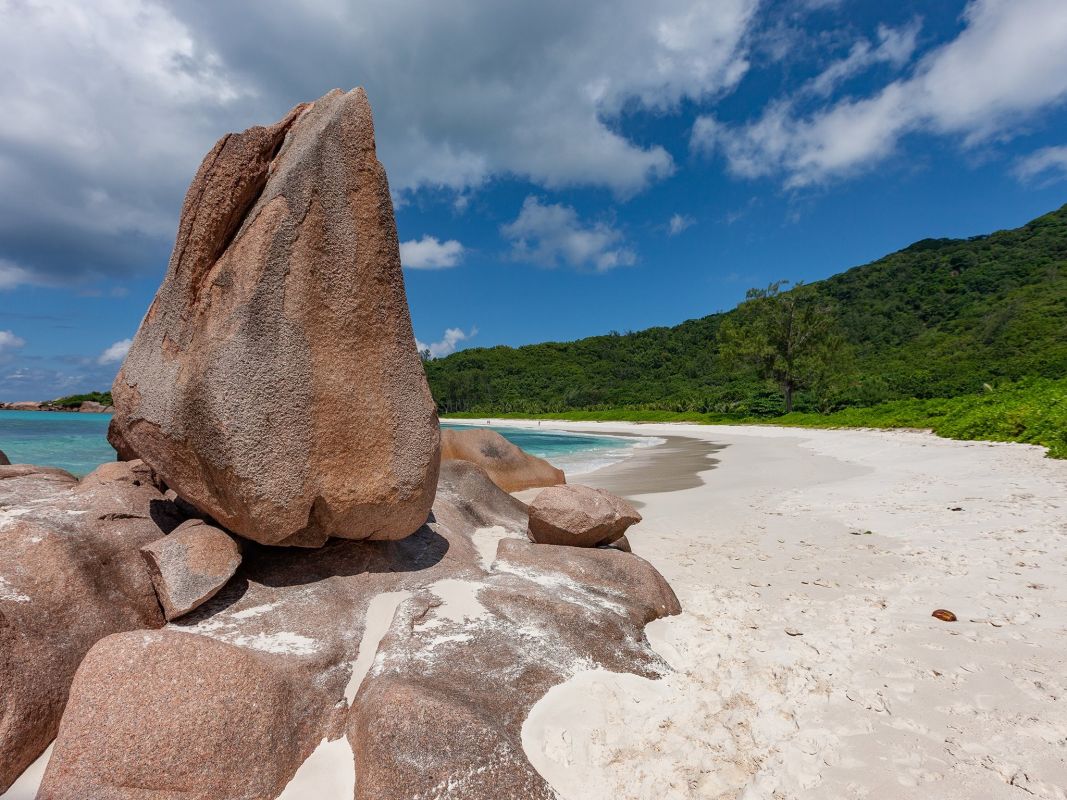 Пляж Анс Коко