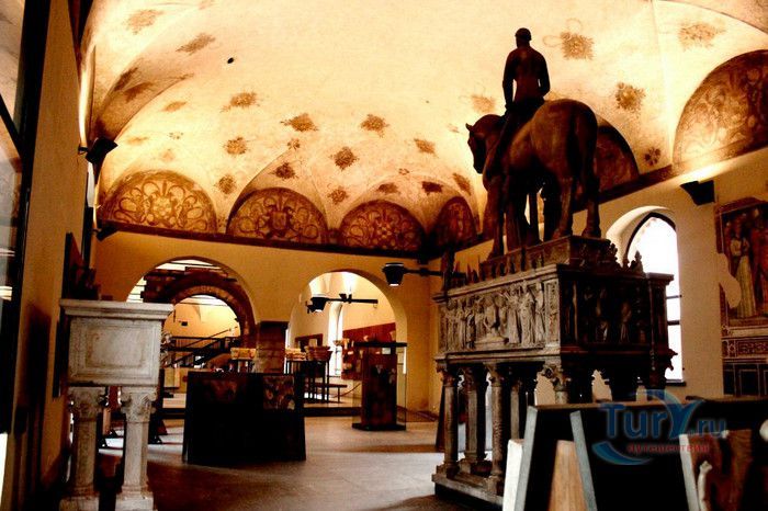 Замок Сфорцеско