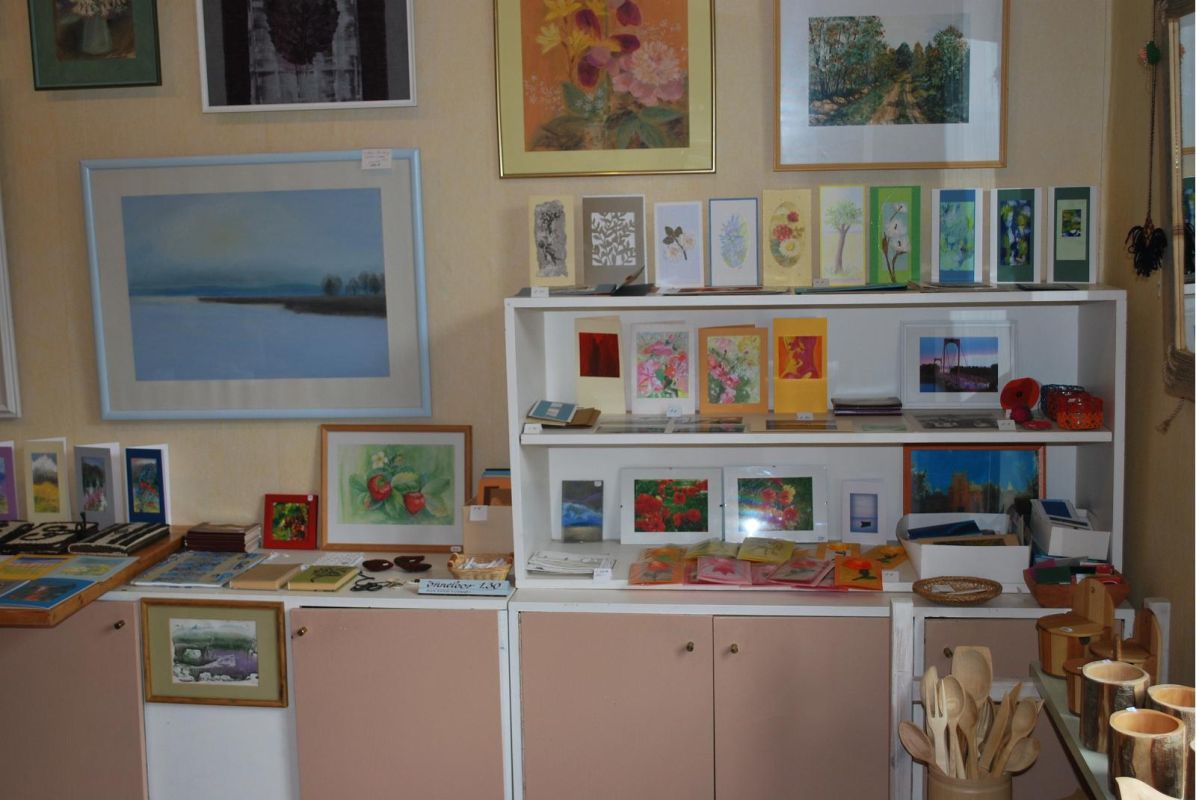 Художественный магазин Айно Тамберга