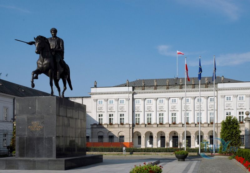 Памятник Князю Юзефу Понятовскому