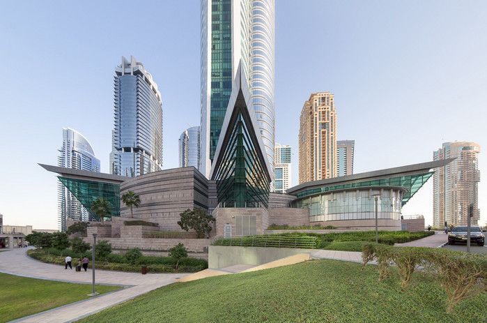 Башня Алмас 