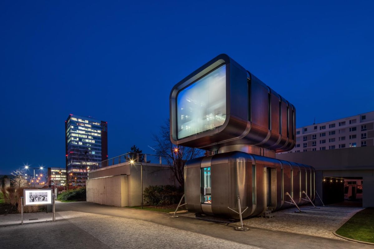 Роботизированный ресторан CyberDog