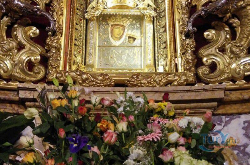 Базилика Мадонна Ди Сан Лука