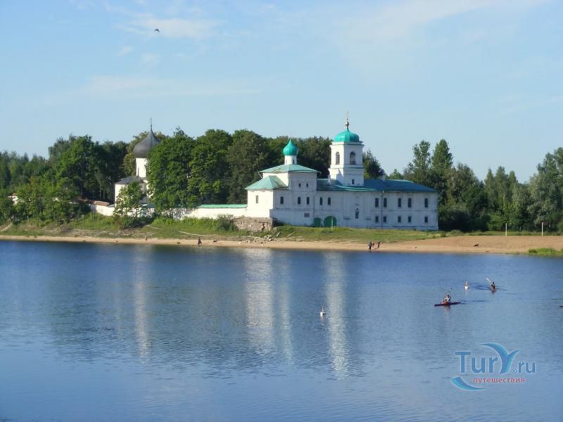 Спасо-Преображенский Мирожский мужской монастырь