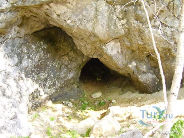 Канинская пещера