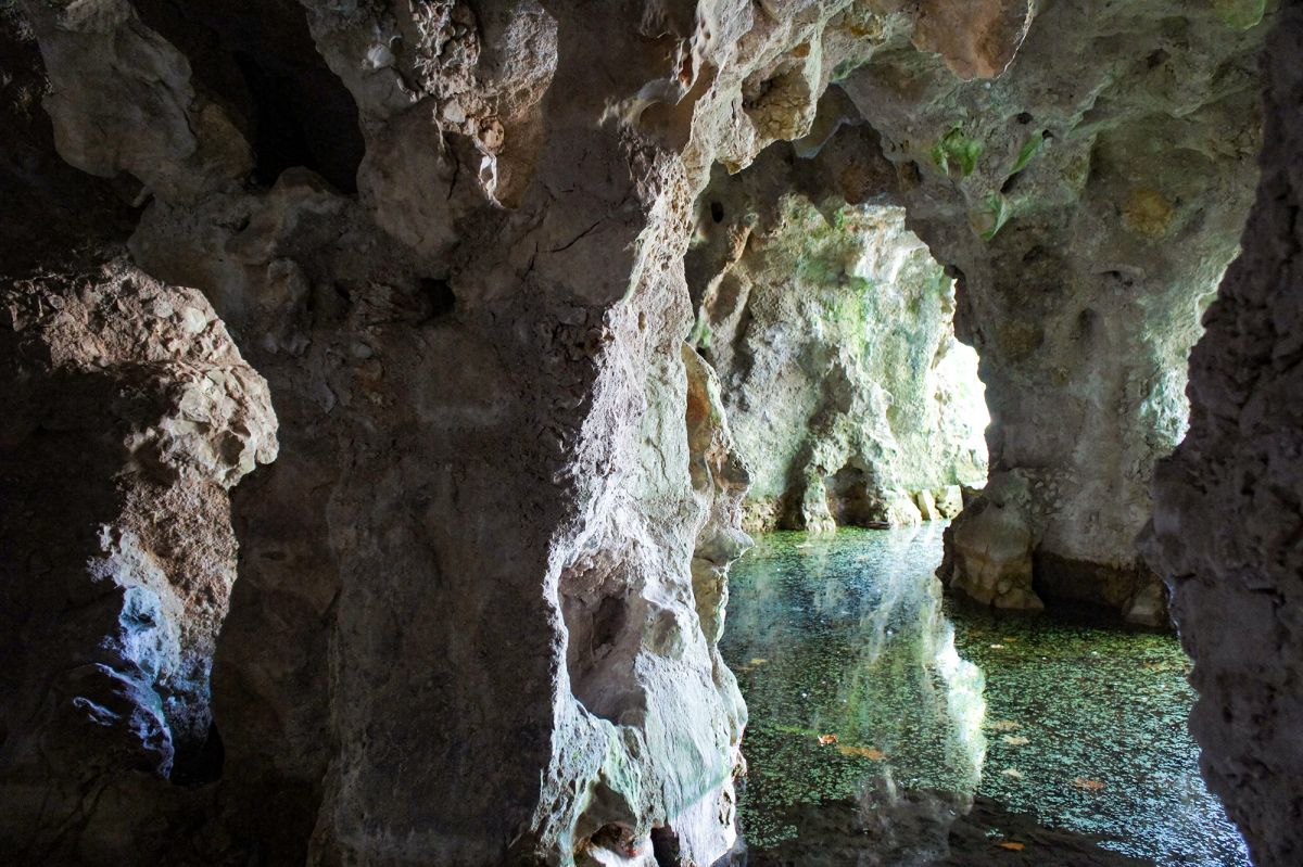 Грот лабиринта в Кинта-да-Регалейра