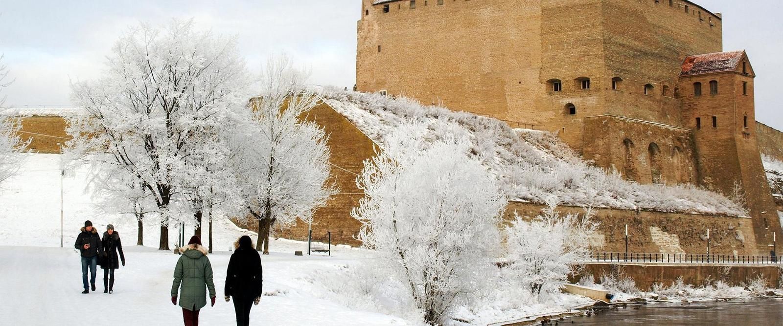 Речной променад в Нарве