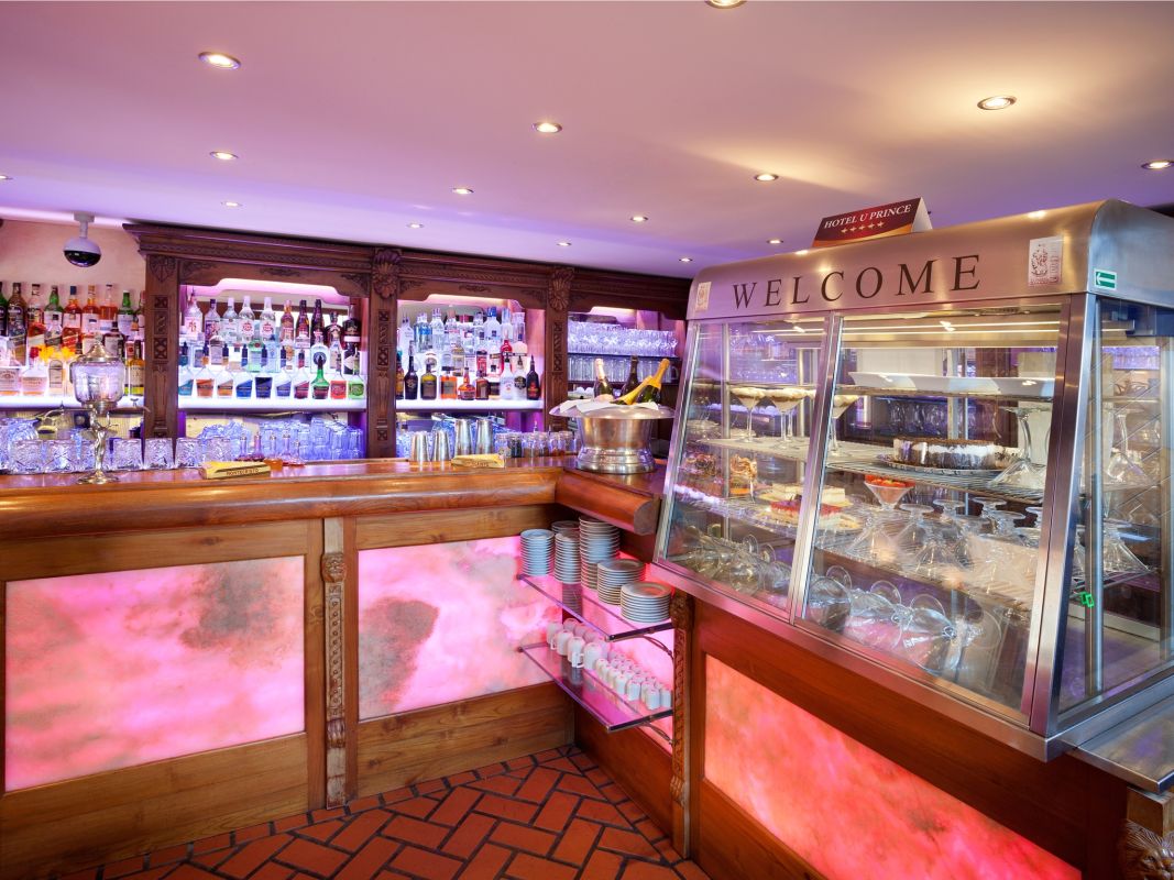 Ресторан «Терраса У Принца» (Restaurace Terasa U Prince)