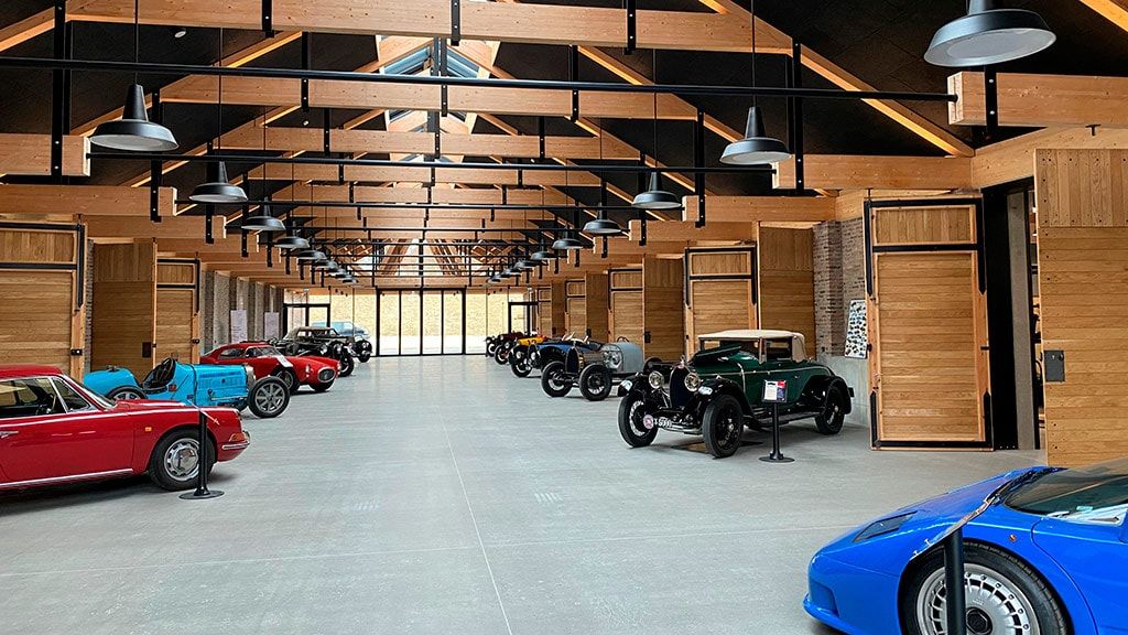 Гараж Губсё - выставка и экскурсии