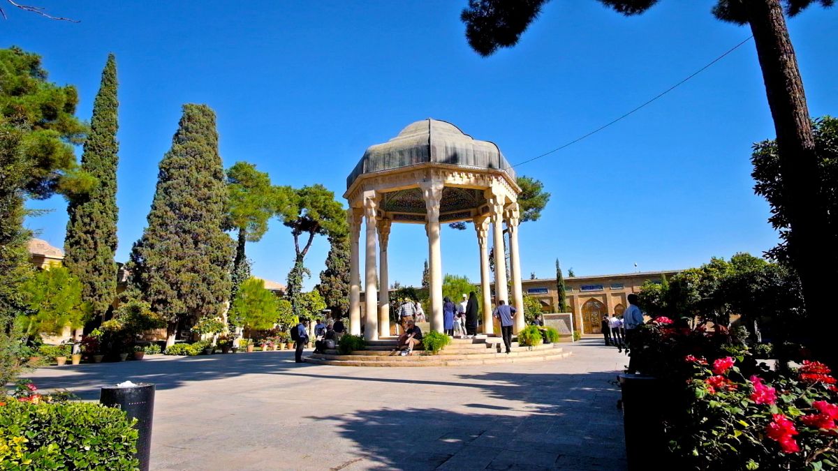 Гробница Хафез