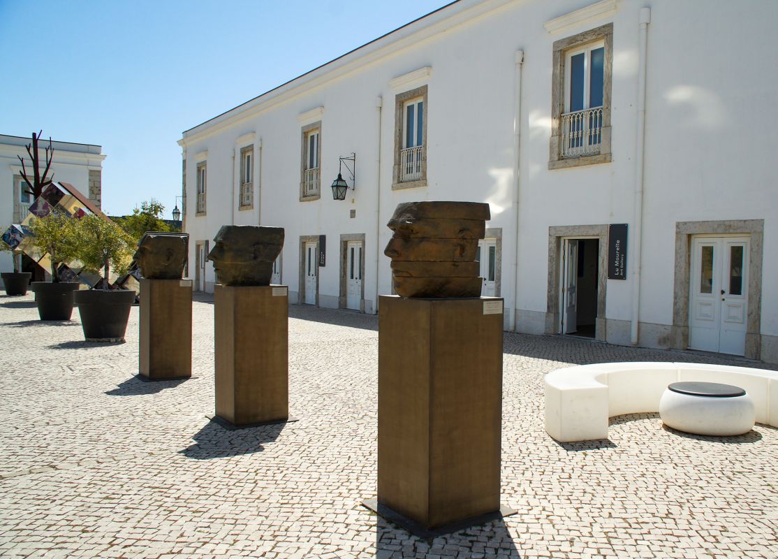 Галерея Lu Mourelle