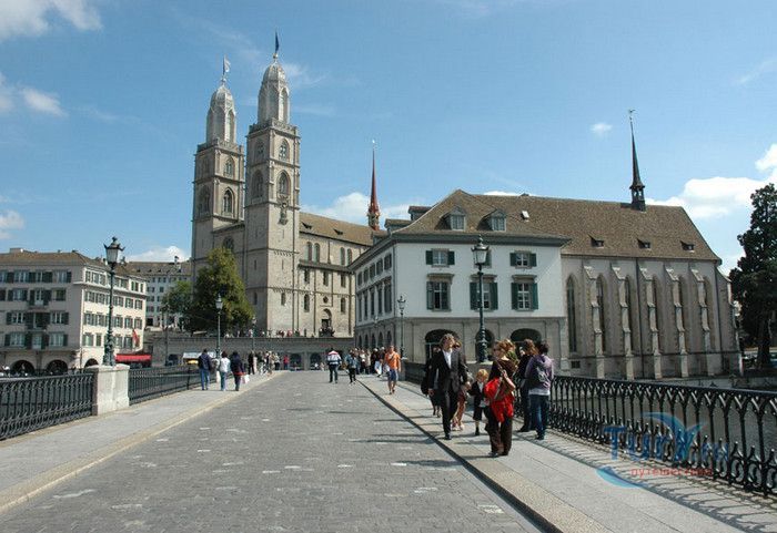 Собор Гроссмюнстер в Цюрихе