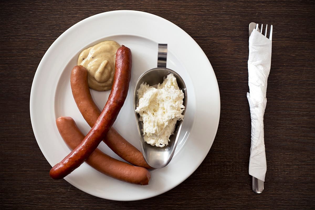 Ресторан Lokál Hamburk