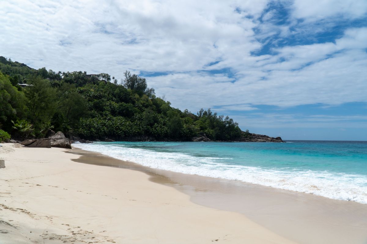 Пляж Анс Интенданс