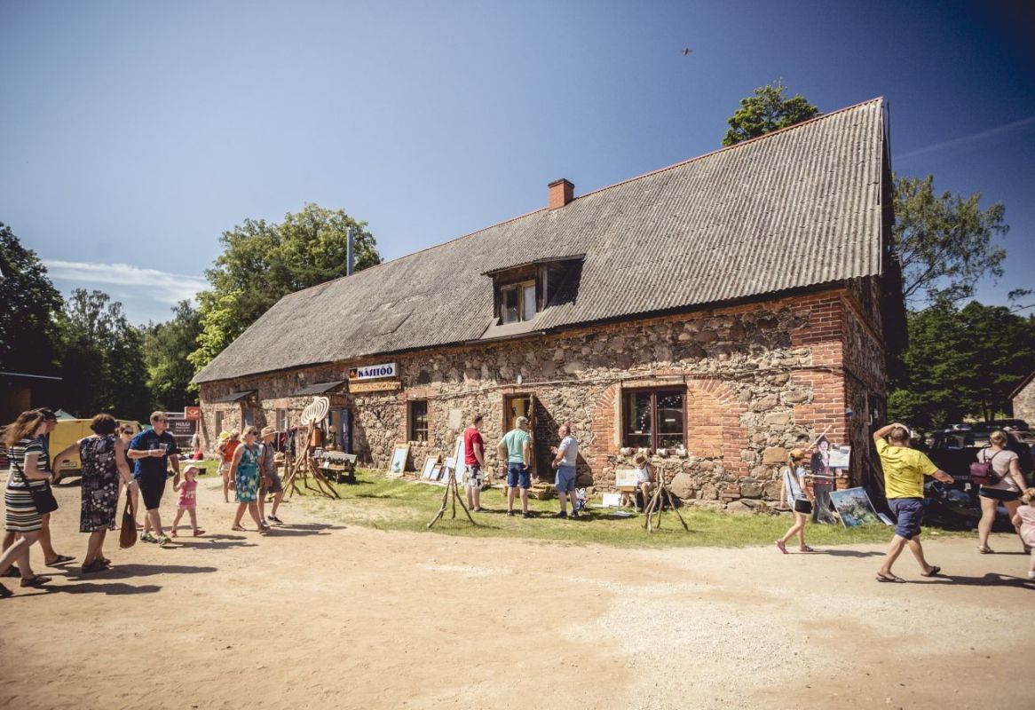 Магазин товаров ручной работы Magasiait в Алатскиви