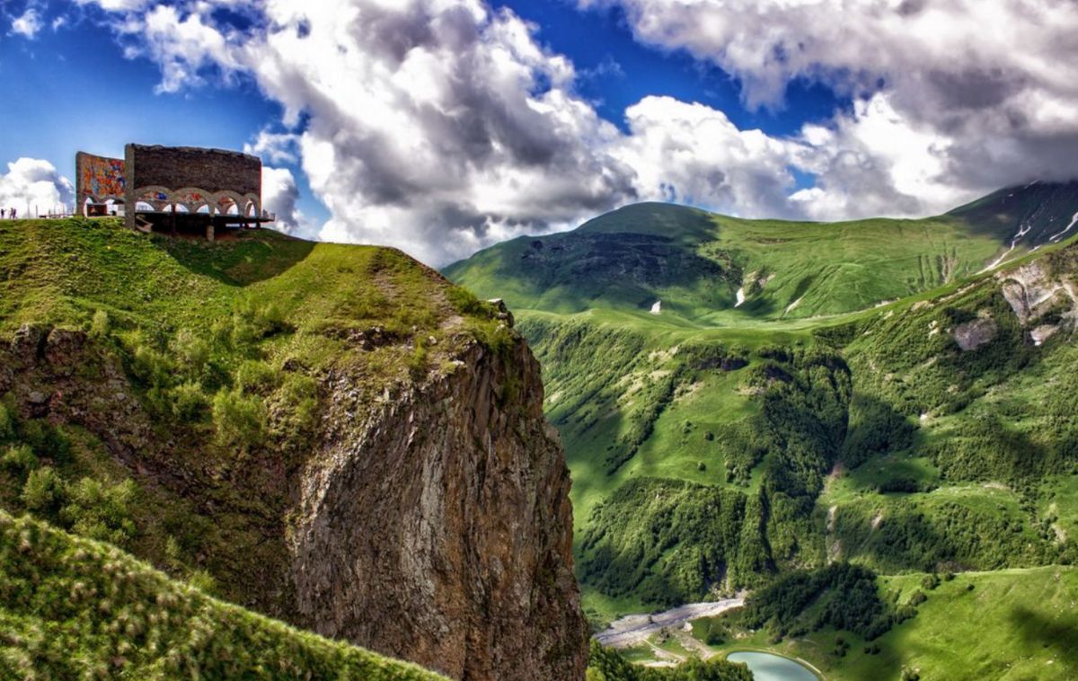 Монумент Дружбы Народов (Смотровая площадка Арка дружбы)