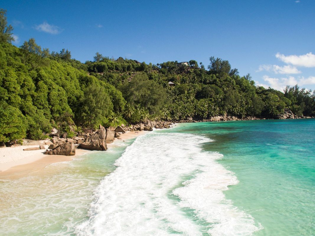 Пляж Анс Интенданс