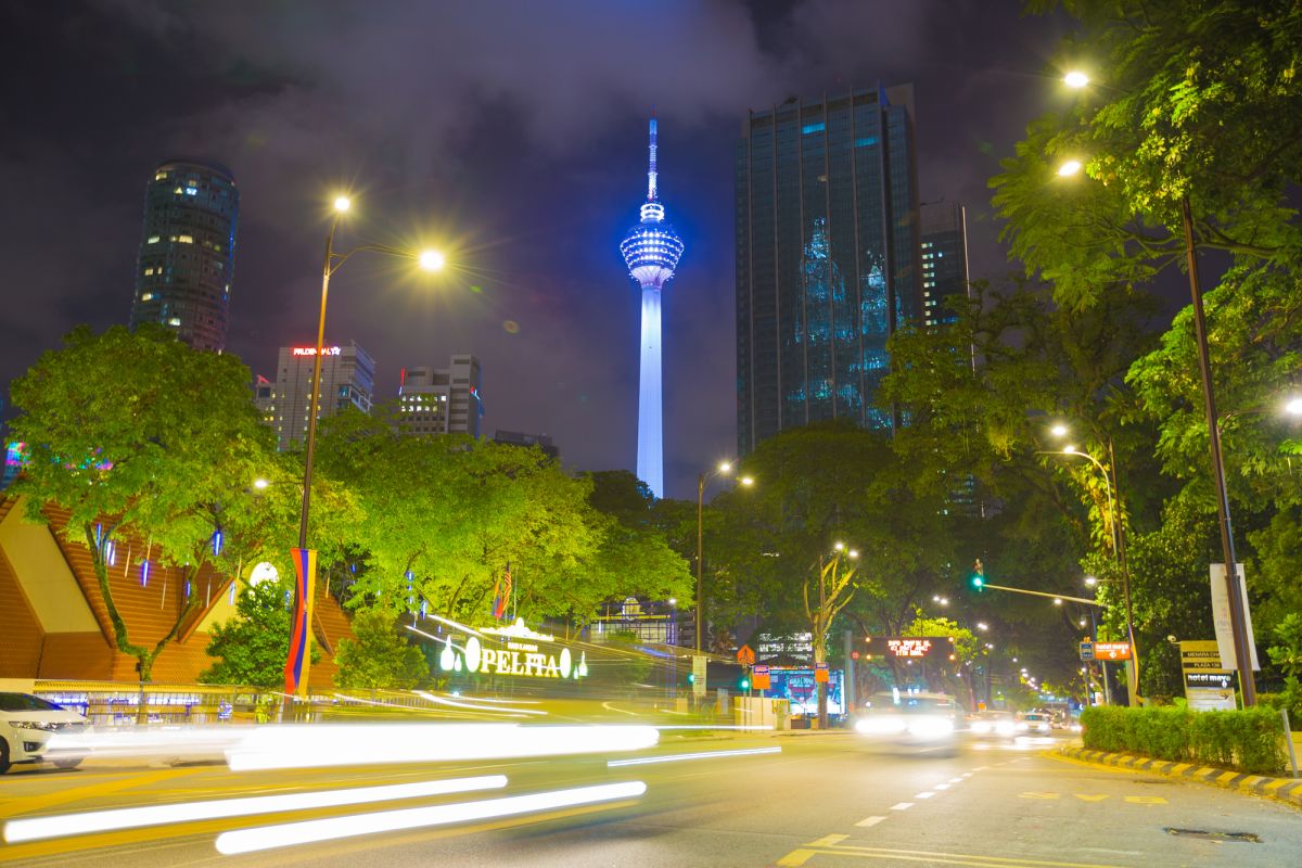 Телебашня KL Tower Menara Kuala Lumpur