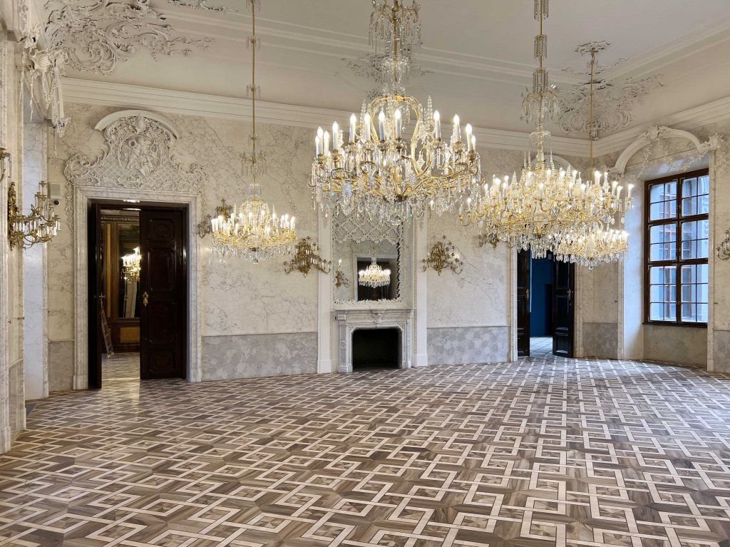 Пражский городской музей – Дворец Клам-Галлас (Clam-Gallasův palác)