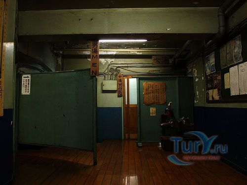 Асакуса-кэннон онсен (горячая японская ванна)