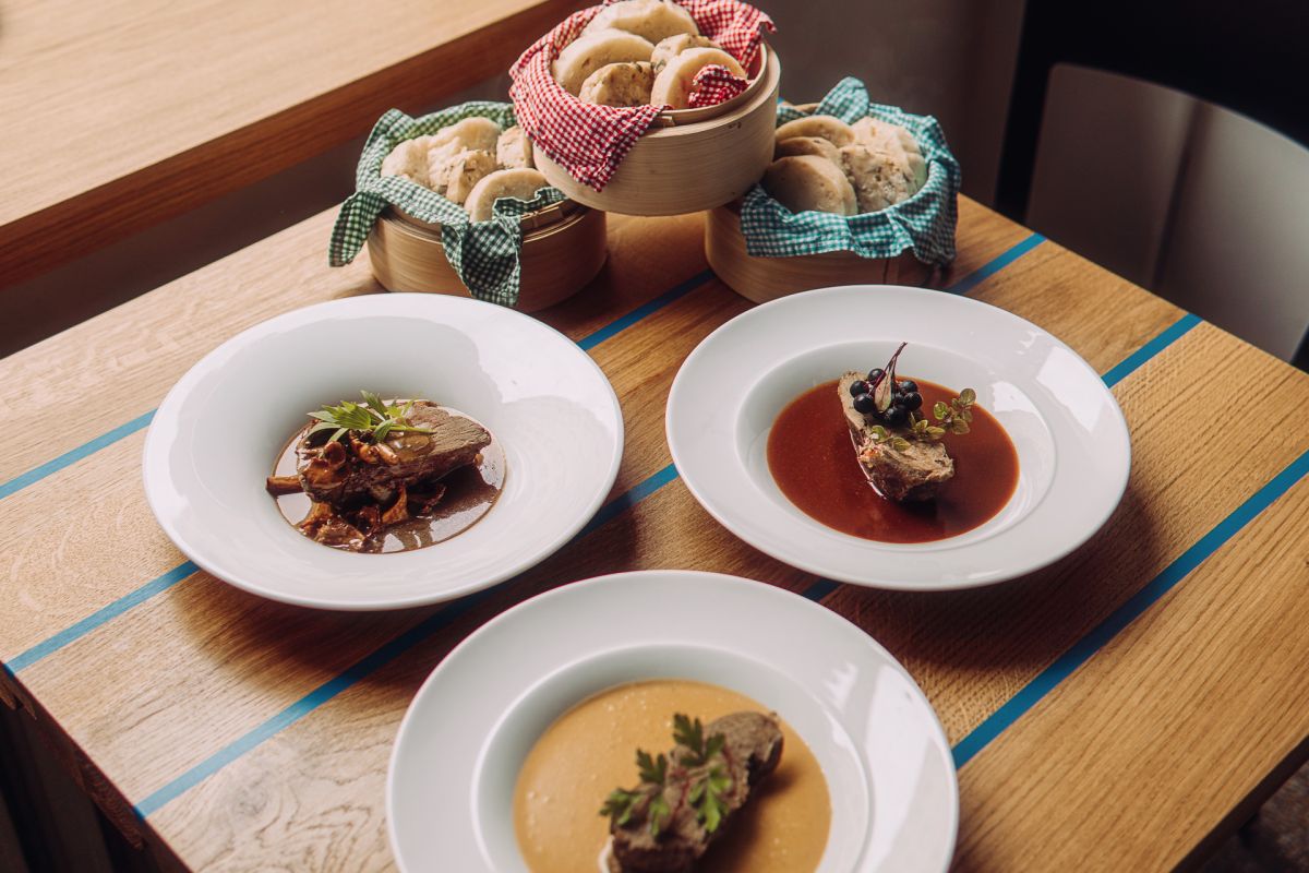 Ресторан Vinohradský Parlament