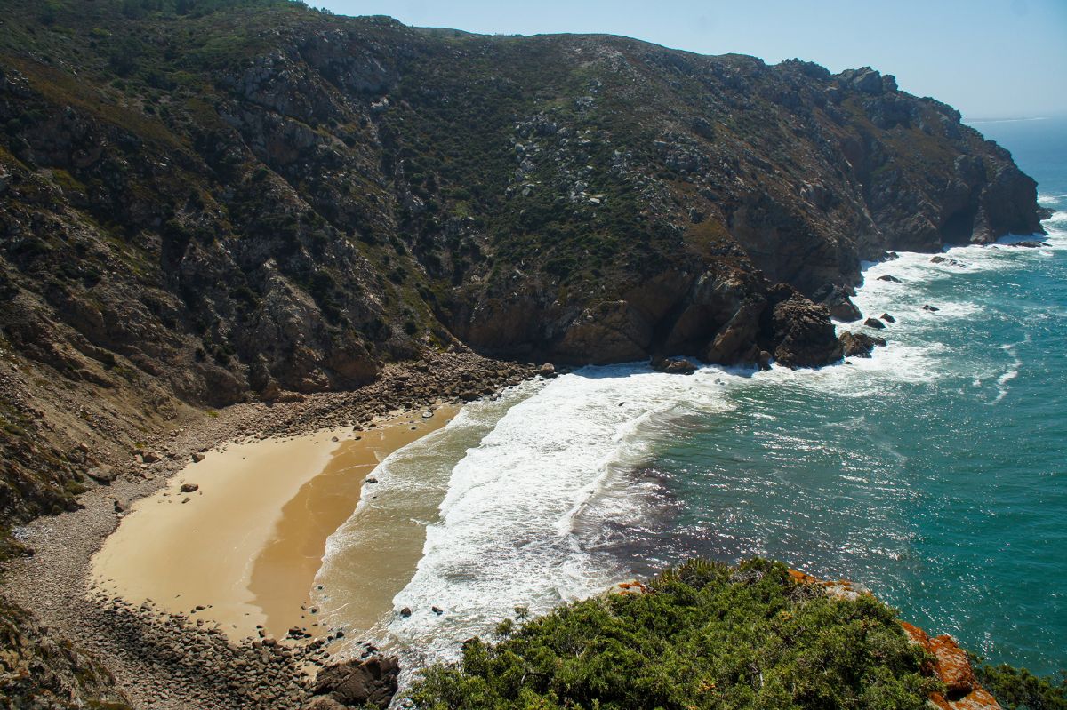 Пляж Ассентиш (Praia de Assentiz)