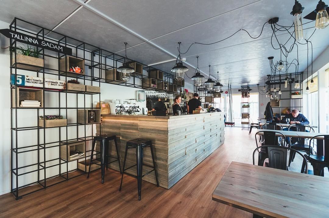 Уличный ресторан для гурманов Uulits на улице Соо