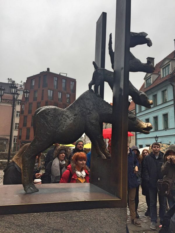 Памятник Бременским музыкантам