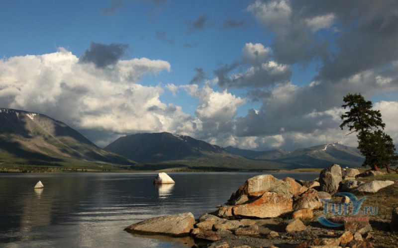 Озеро Хотон