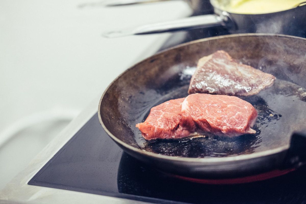 Мясная лавка и ресторан