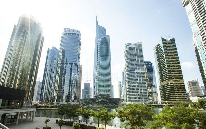 Башня Алмас 