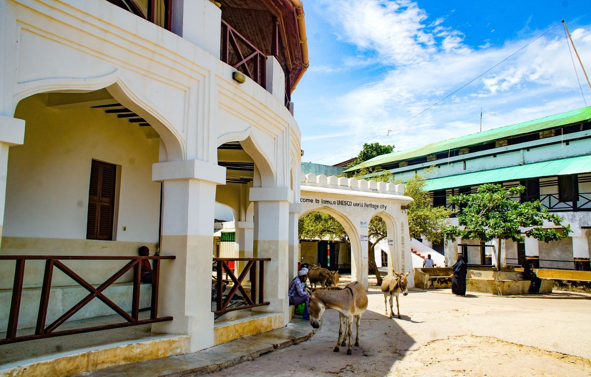 Остров Ламу