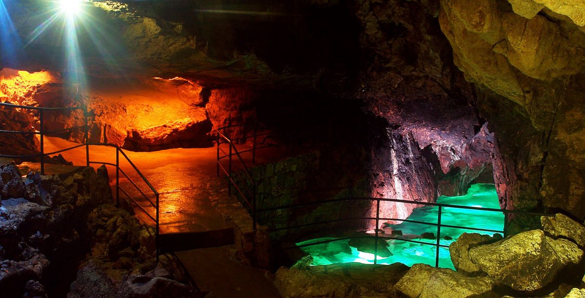 Красная Пещера (Кизил-Коба)