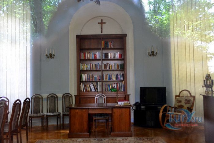 Дворец Борхов - Дворец Архиепископов Варшавских