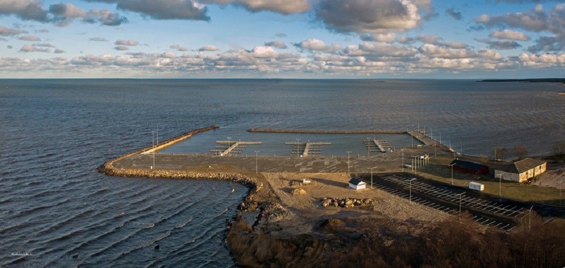 Амбары в Кярдласком порту