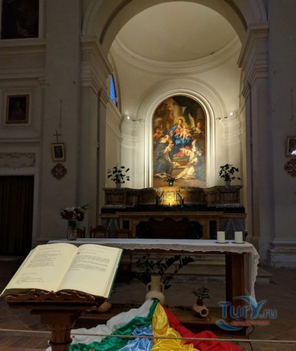 Церковь Сан-Доменико