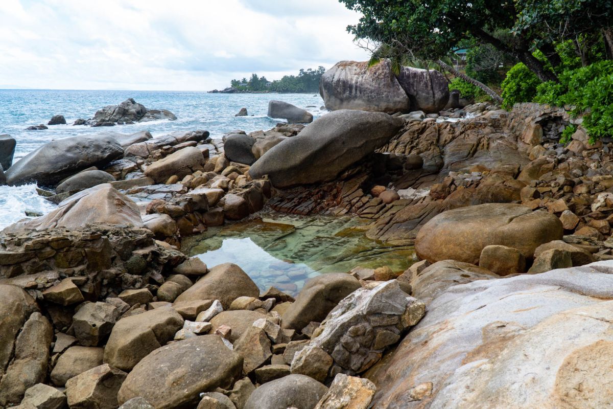 Скальный бассейн Машабе